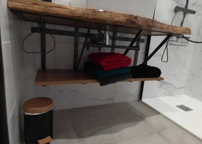 Location Maison De 2 à 6personnes Sur Célé Proche De Figeac