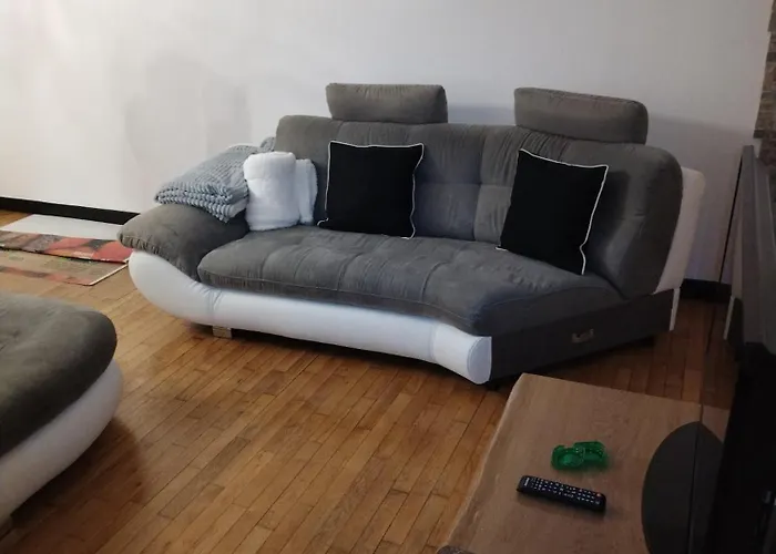 Location Maison De 2 A 6personnes Sur Cele Proche De Figeac 펜션