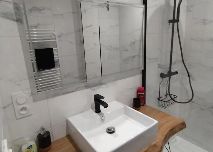 Location Maison De 2 A 6personnes Sur Cele Proche De Figeac